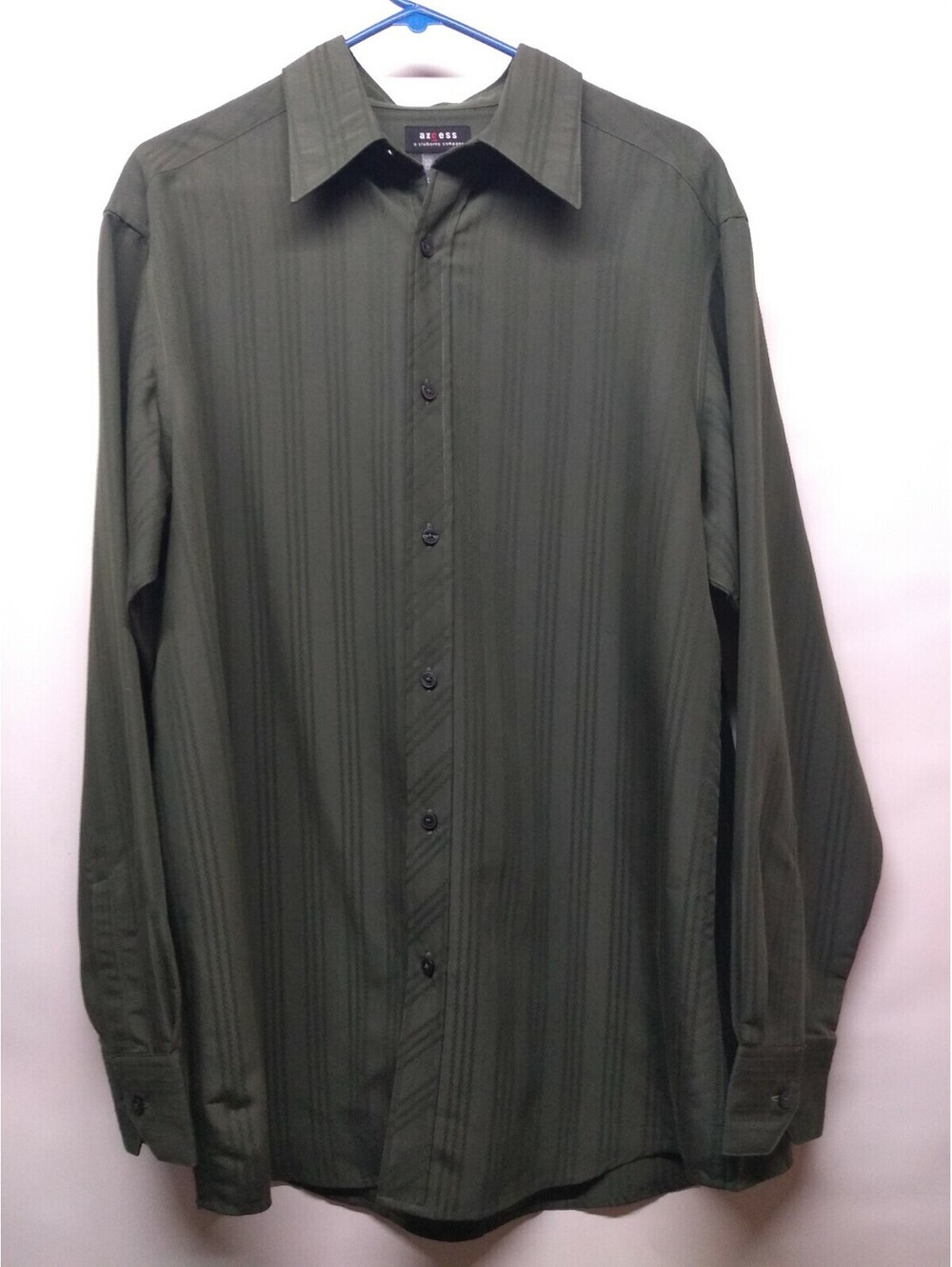 Axcess mens Dress shirt Size Large 042 B